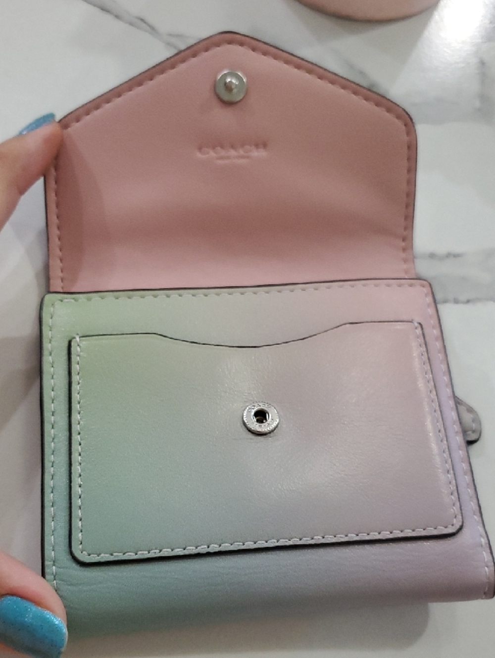 Coach Ombre Leather Wyn Small Wallet in the Pale Pistachio Multi colorway💗💙💚 - Picture 11 of 16